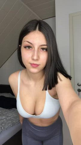 In which position can you make my tiddies bounce like that?🤠 - free porn video