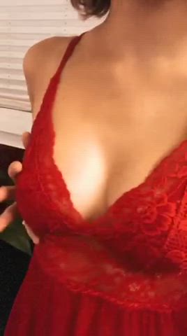 Need a real sweet daddy 😋 sugars get a trial and a surprise gift🌶 - free porn video