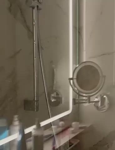 damn who is she?? - free porn video