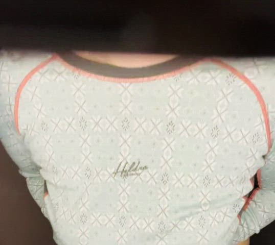 I love sharing😏 Tittydrop GIF by teasingsarahxx - free porn video
