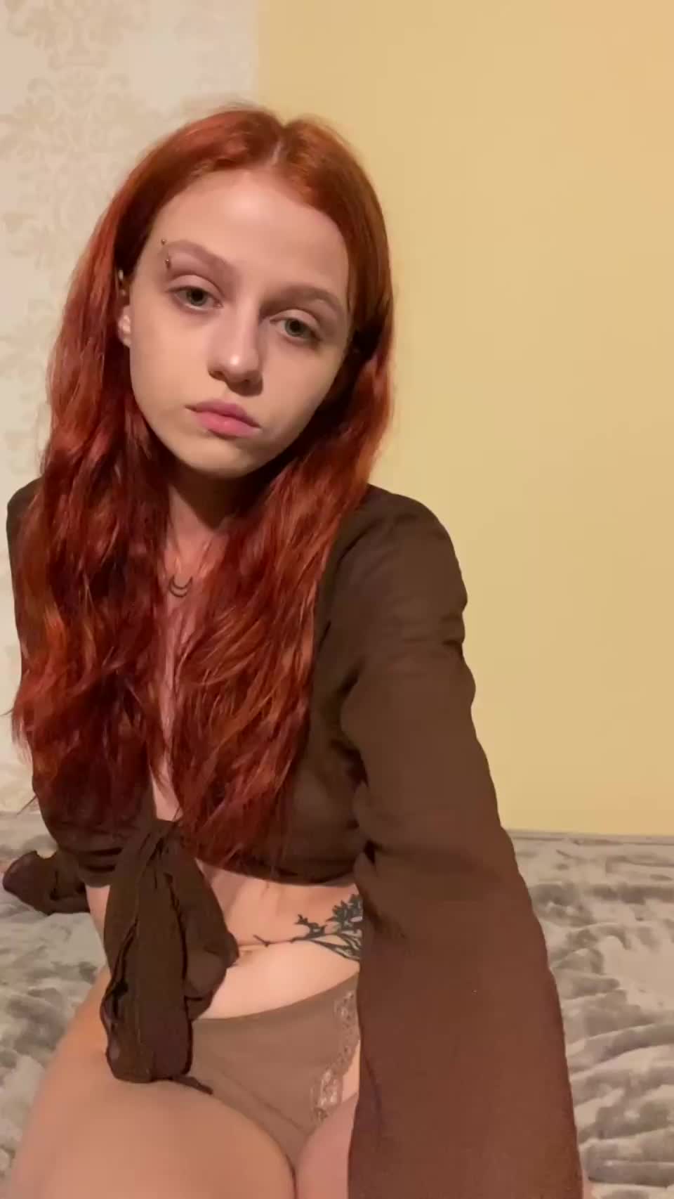 There’s a lack of ginger girls here so enjoy your daily dose 🧡 - free porn video
