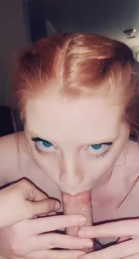 Who wants to throat fuck me next? - free porn video