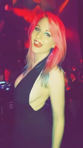 In The Nightclub - free porn video