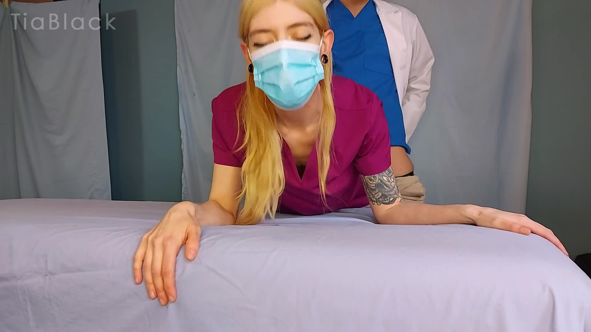 Fill my pussy, Doctor - free porn video