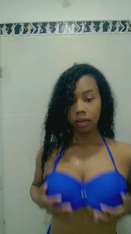 They’re gigantic! - free porn video