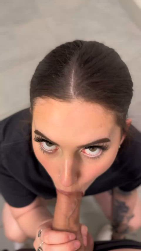 Getting face fucked in a public bathroom for the pleasure of my favorite sub🖤💦 - free porn video