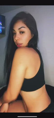 grab this juicy peach - free porn video