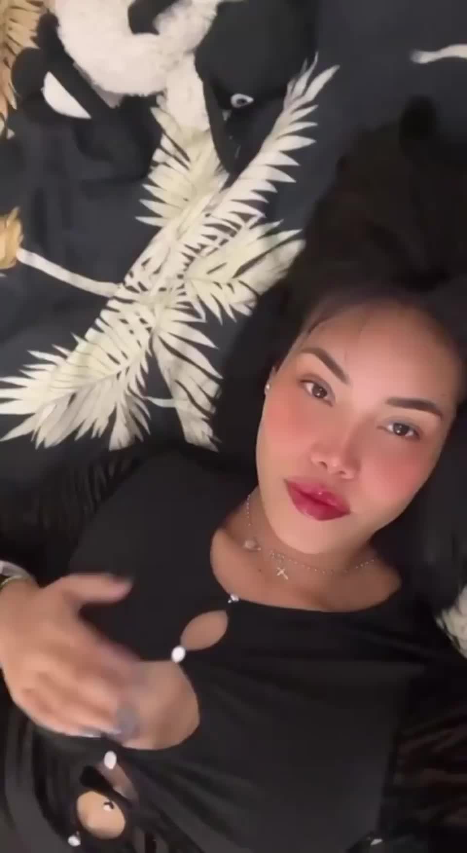 I'm beyond ready to find an older man who would pound me daily - free porn video