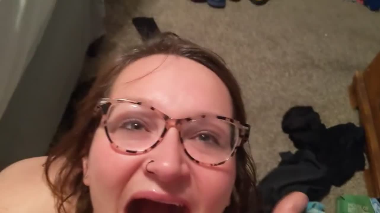 Cum Gargling Whore Wife - free porn video