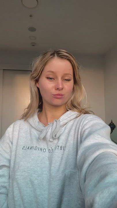 Anyone like my petite titties - free porn video