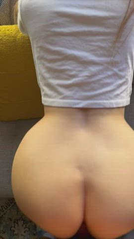 he loves when I give him pushback 🍑 - free porn video