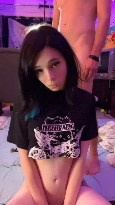 What's that GOONER? There's something behind me?? 🤨 - free porn video