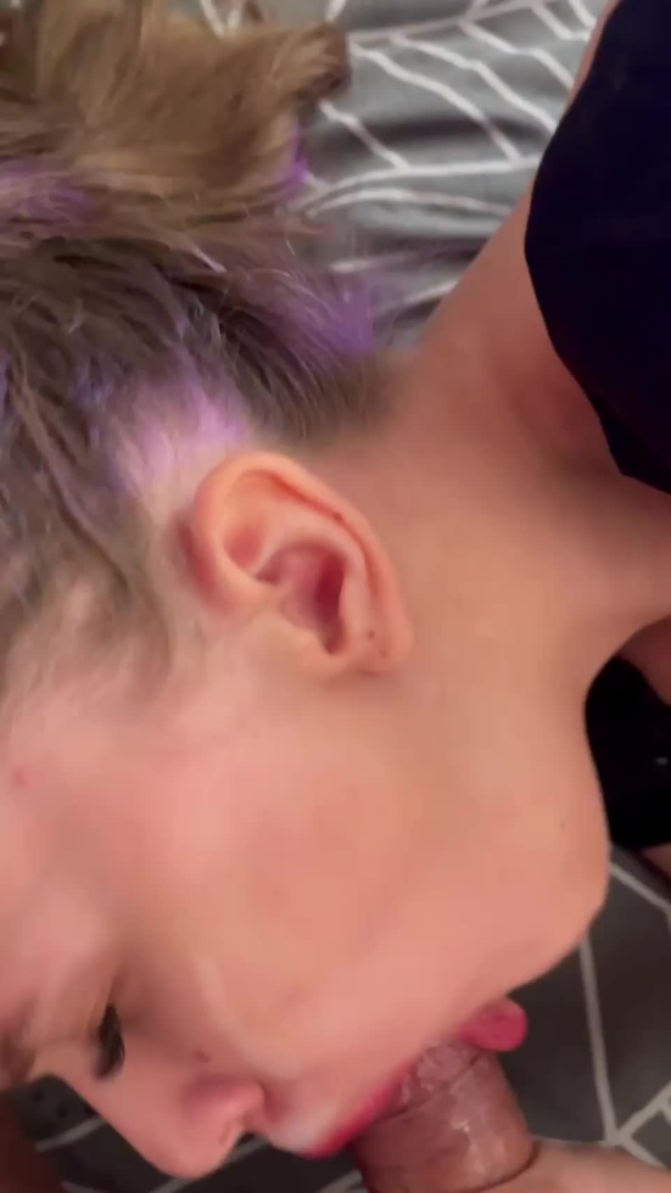 Just check the amount Ive used to extract from his balls - free porn video