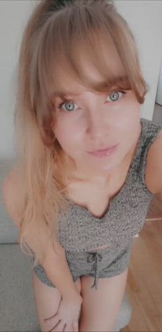 Showing my face on reddit is a risk I'm willing to take 🙊 - free porn video