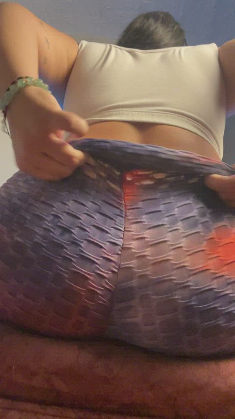 Have you fucked a mexicana before? Yes or No? - free porn video