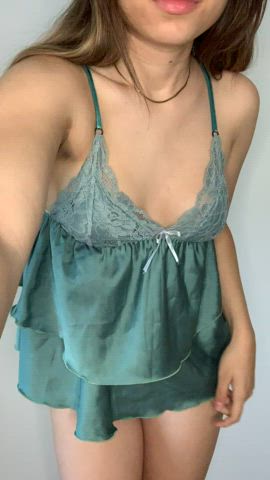 My ass looks lonely without your hands on it 🥵 - free porn video