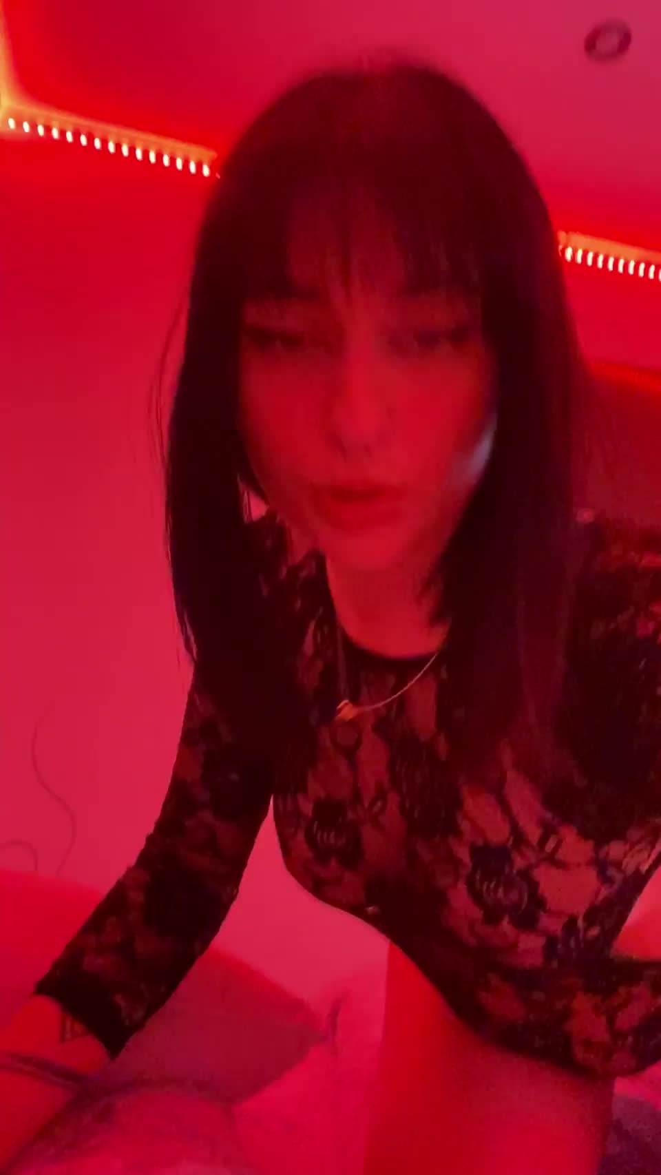 Mommys all nice and wet - free porn video