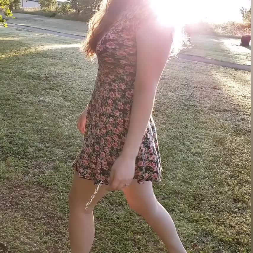 This is what it looks like when you need to make a video quickly without getting caught [GIF] - free porn video