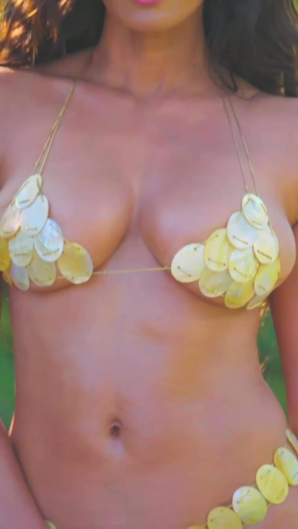 Padma Lakshmi - free porn video