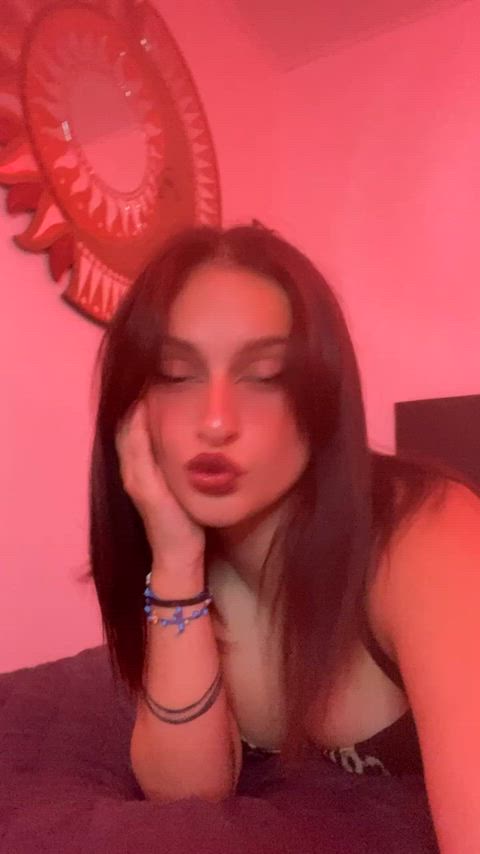 I came while listening to my best friend getting fucked next to me [F18] - free porn video