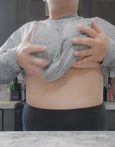 I'd prefer to cook dinner topless..if that's ok 😏 - free porn video