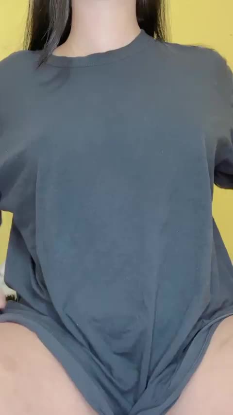 I want a guy to sucky my pussy everyday - free porn video