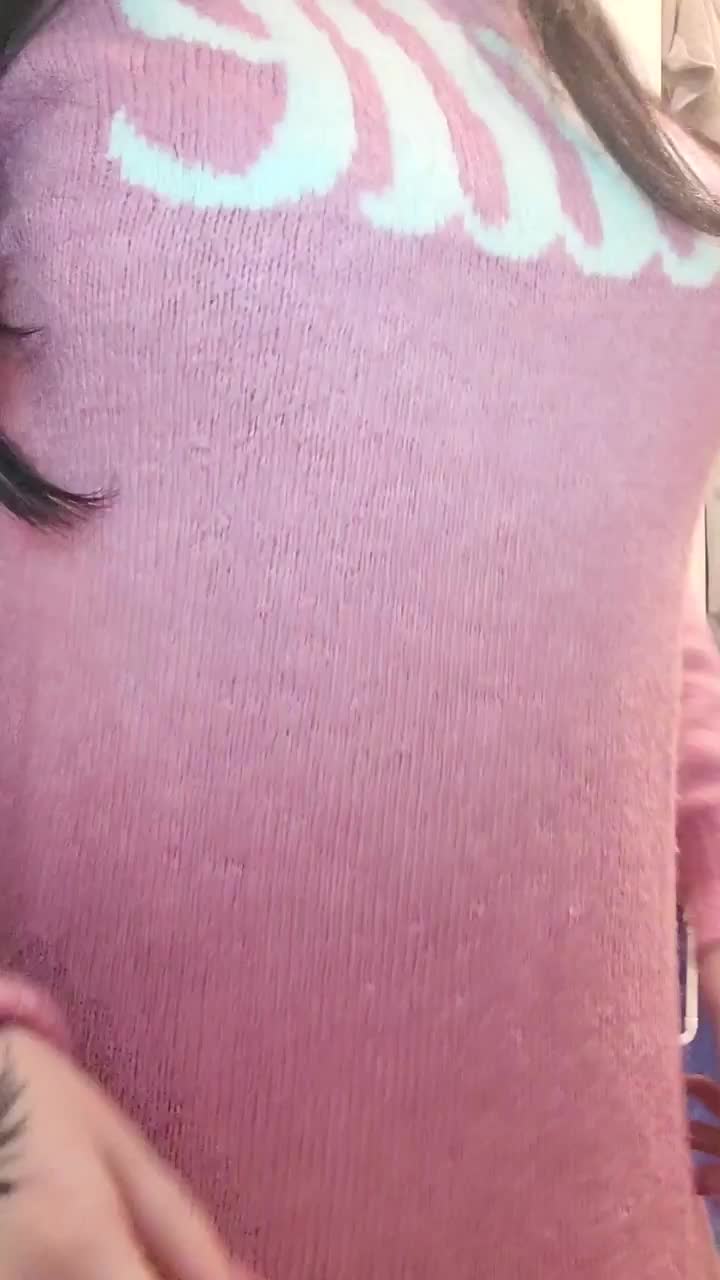 If you fucked me, I'd be the youngest mom you've ever fucked? (25) - free porn video