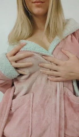 Anyone care to taste my nipples? - free porn video