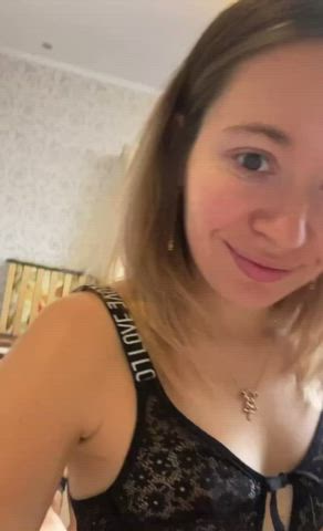 you like small 5’0 girls with a big ass?😇😘 - free porn video