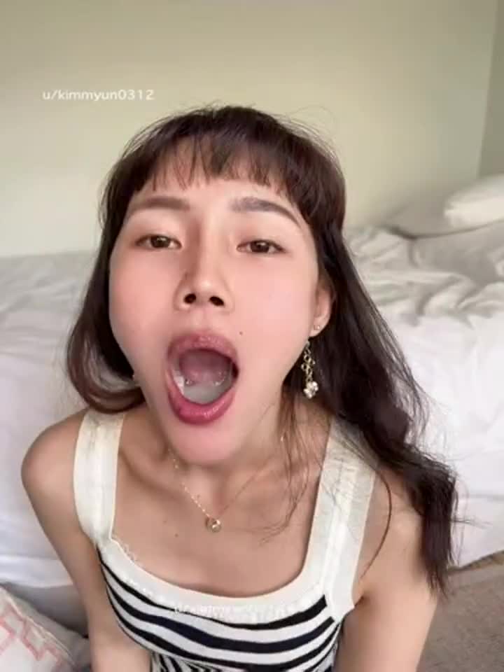 Just me swallowing a mouthful of cum - free porn video