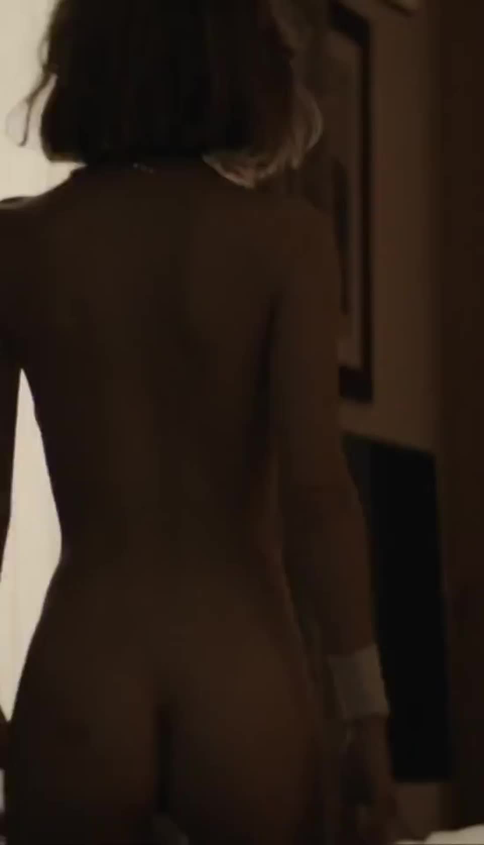 Charlotte Le Bon in Cheyenne & Lola (TV Series 2020– ) [S01E07] - free porn video