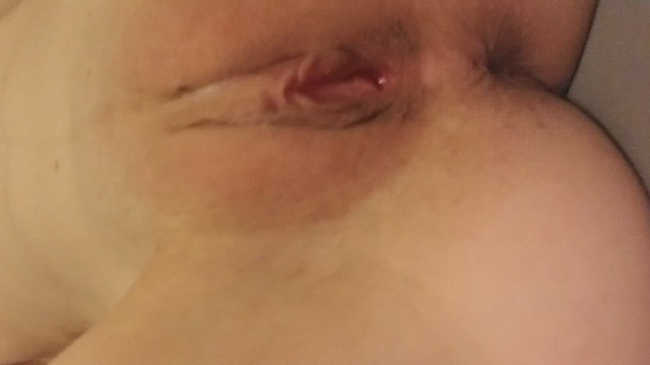 Does my young pussy turn you on? - free porn video