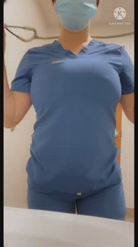 These scrubs are so tight around my tits. Had to give them a break - CookieDoeMILFshake - free porn video