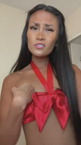 You want to see what's inside? Hope you're craving for this! - free porn video