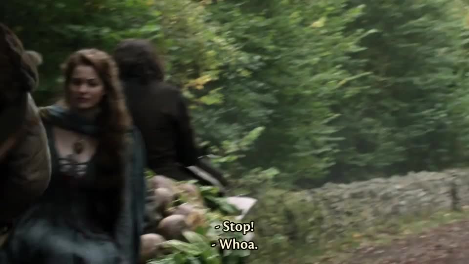Esmé Bianco in Game of Thrones S01E06 - free porn video