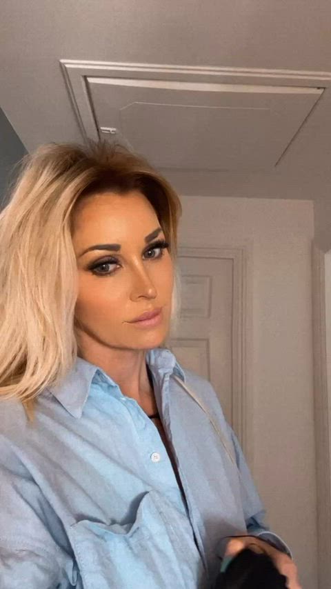 Lola Buk - free porn video