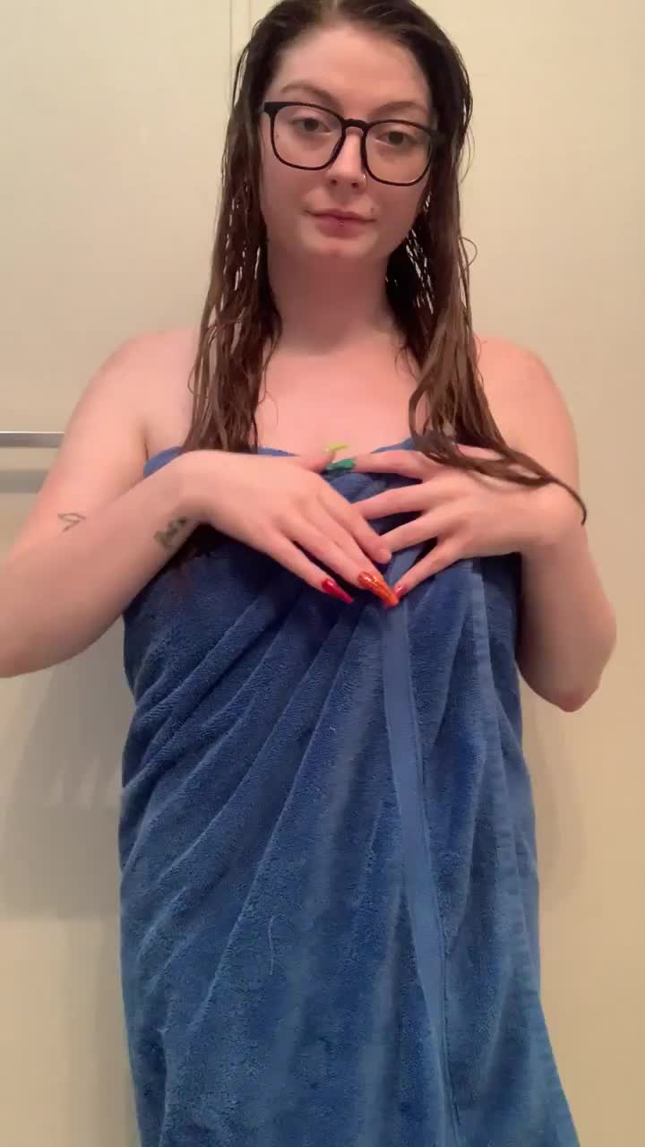 Were you expecting me to be hiding all of this under my towel? - free porn video