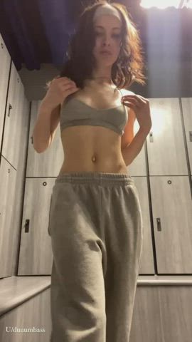 Making my pussy talk in the locker room 💖 - free porn video