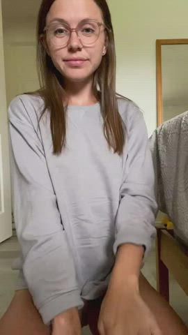 Hope my petite body can turn you on - free porn video