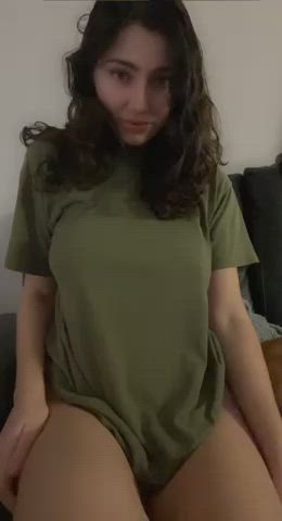 I think a Saturday titty drop is in order 😋💕 (F20) - free porn video