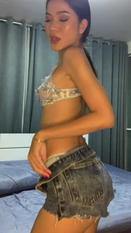 How long would you last before filling my tight pussy? - free porn video