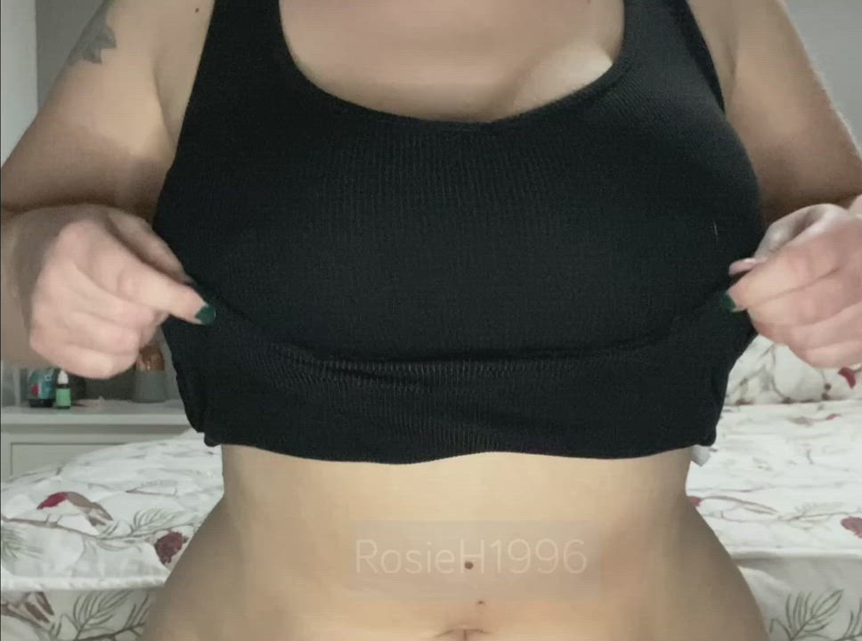 Just dropping by with your daily dose of my titties - free porn video