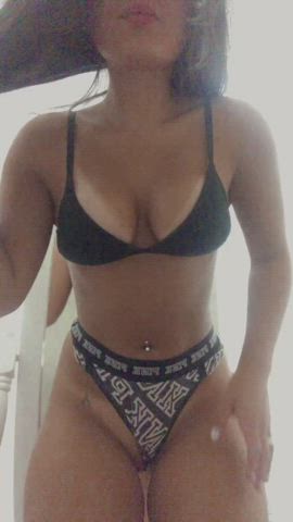 Do you like my latina pussy? - free porn video