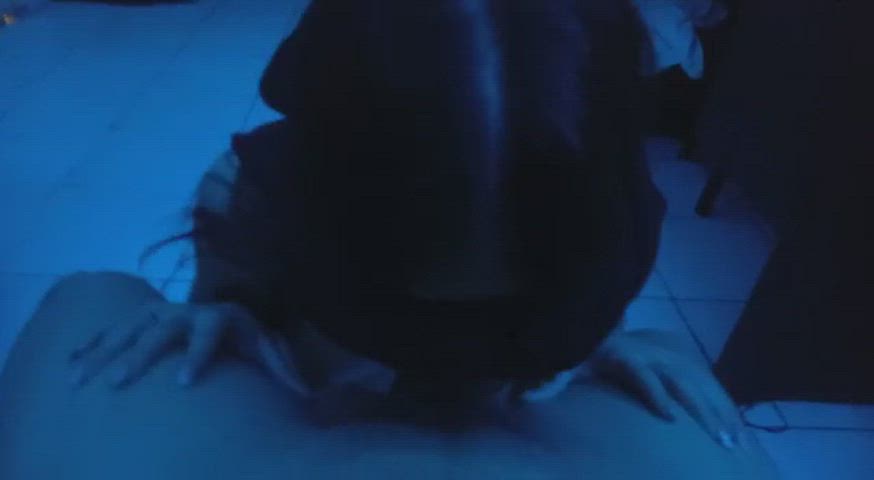 I love to do this, who wants? - free porn video