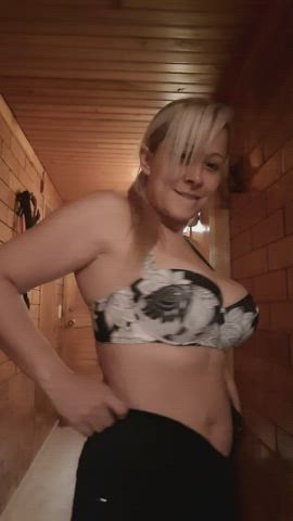 If only one guy enjoys this video, im happy af 🥰 - free porn video