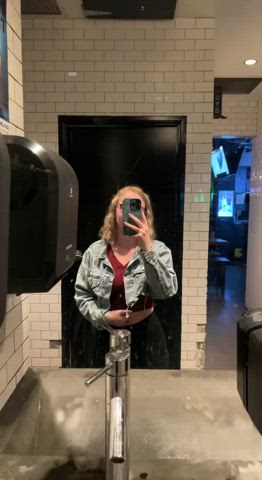 Monday night fun [GIF] - free porn video