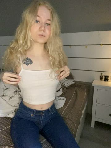my petite tits want to go outdside - free porn video