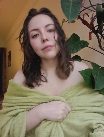 have a titty bounce, it's a gift - free porn video