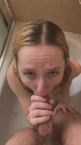 Eye contact while its going in my throat - free porn video