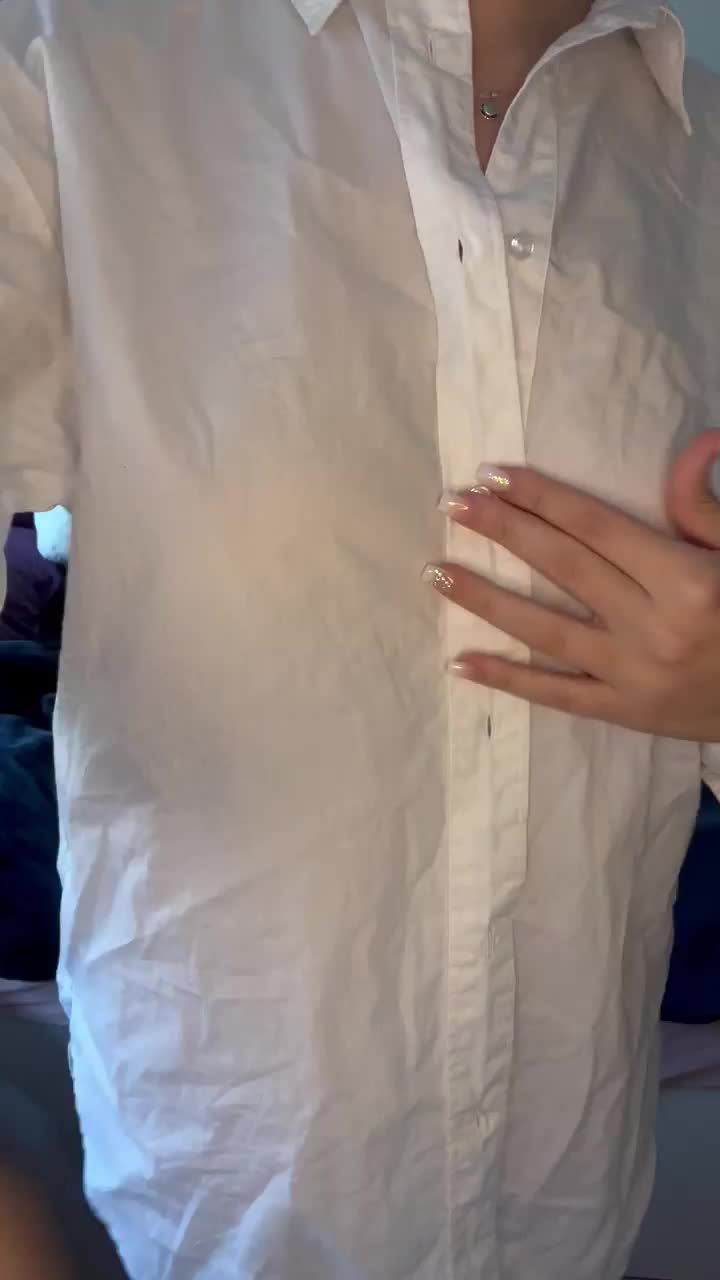 Everyone told me not post nudes online… fuck it :) - free porn video